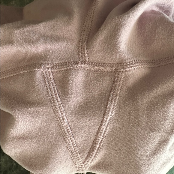 TnaButter Atmosphere High-Rise Legging - Picture 2 of 3